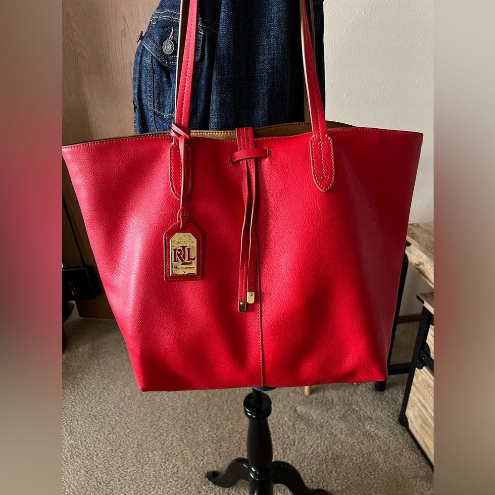 Classic Lauren Ralph Lauren Red/Beige Leather Tote Bag.
